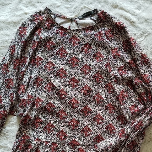 Zara Trafaluc Red Floral Romper Bell Sleeve - Picture 1 of 8
